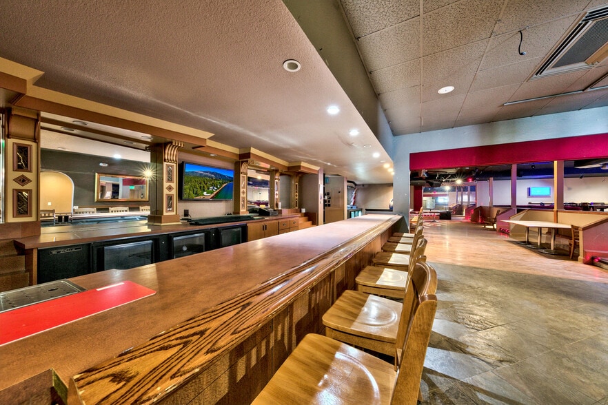 More Photos Of 10025 US-50, Mound House Flex For Sale