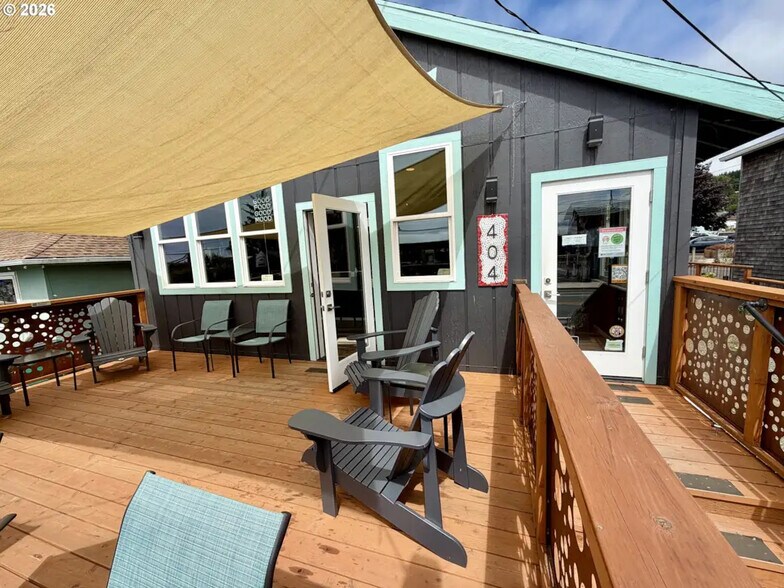 More Photos Of 404 Garibaldi (Hwy 101), Garibaldi General Retail For Sale