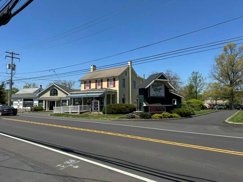 More Photos Of 5788 US-202 Rt, Lahaska Restaurant For Sale