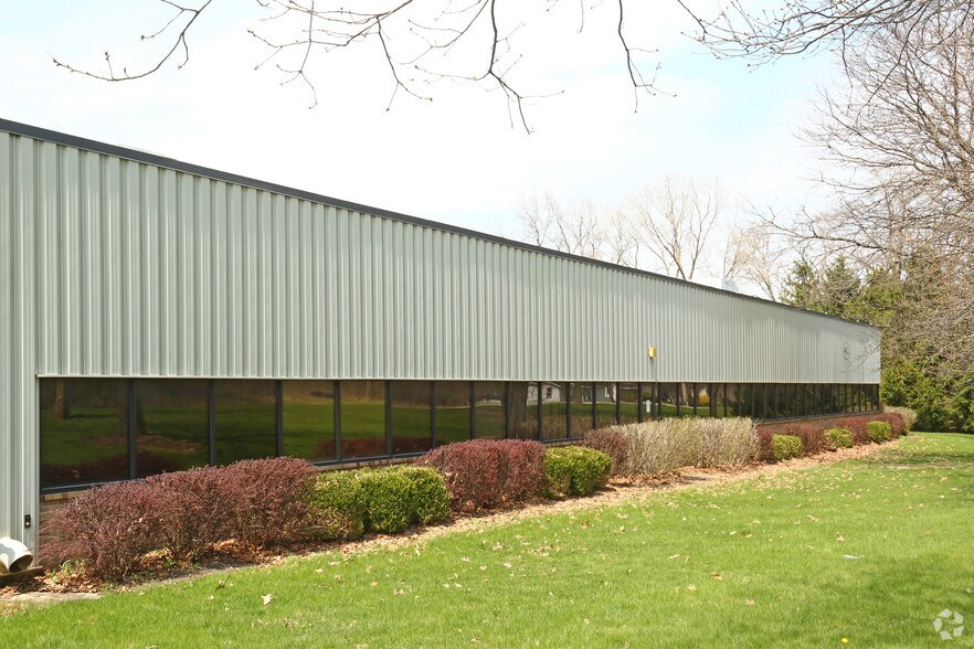 More Photos Of 674 S Wagner Rd, Ann Arbor Coworking Space