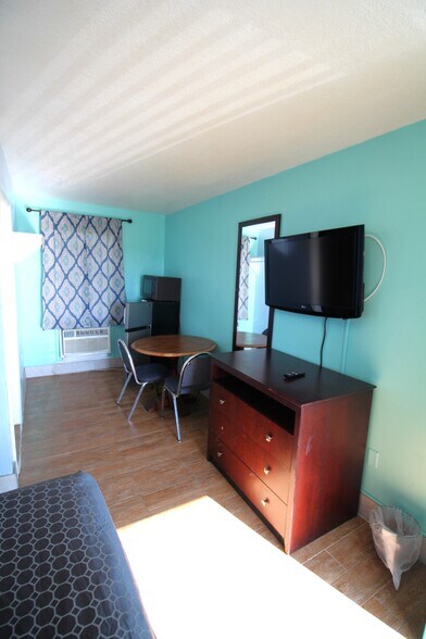 More Photos Of 6434 US Highway 19, New Port Richey Hotel For Sale