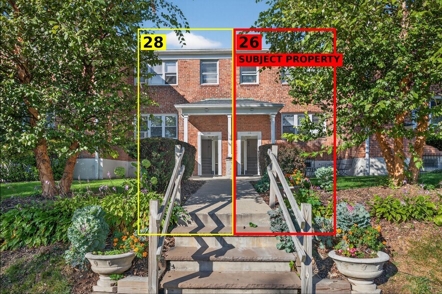 Primary Photo Of 26 Linden St, Great Neck Apartments For Sale