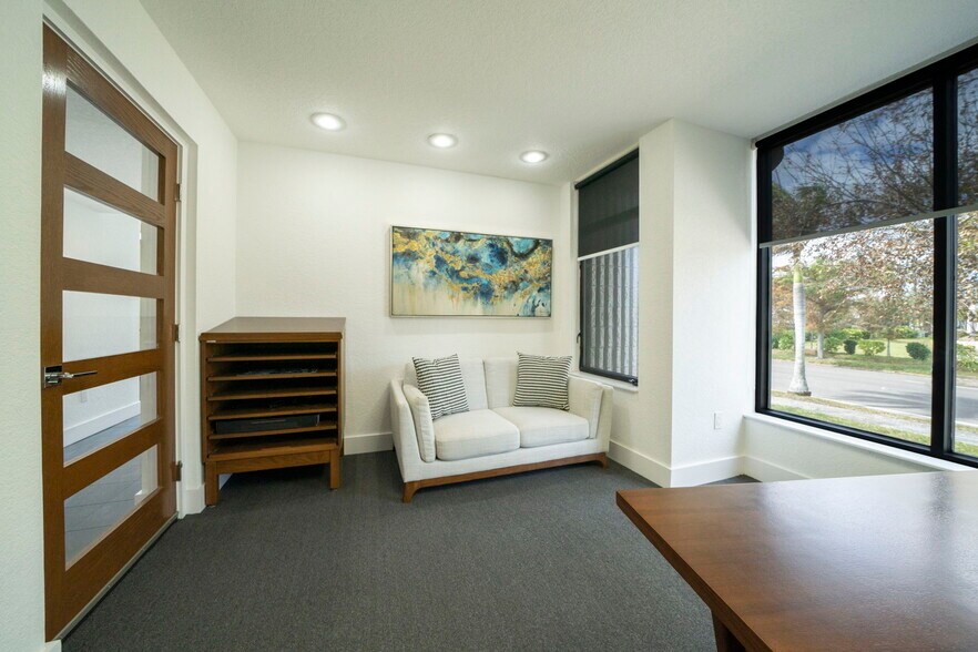 More Photos Of 603 E Olympia Ave, Punta Gorda Medical For Sale