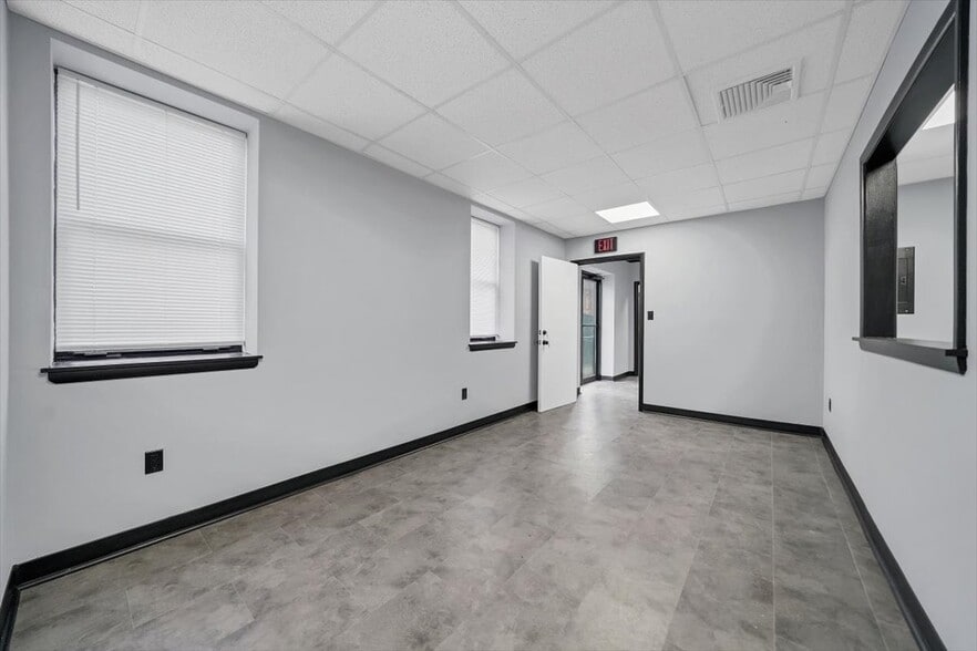 More Photos Of 63 New Main St, Haverstraw Medical For Sale