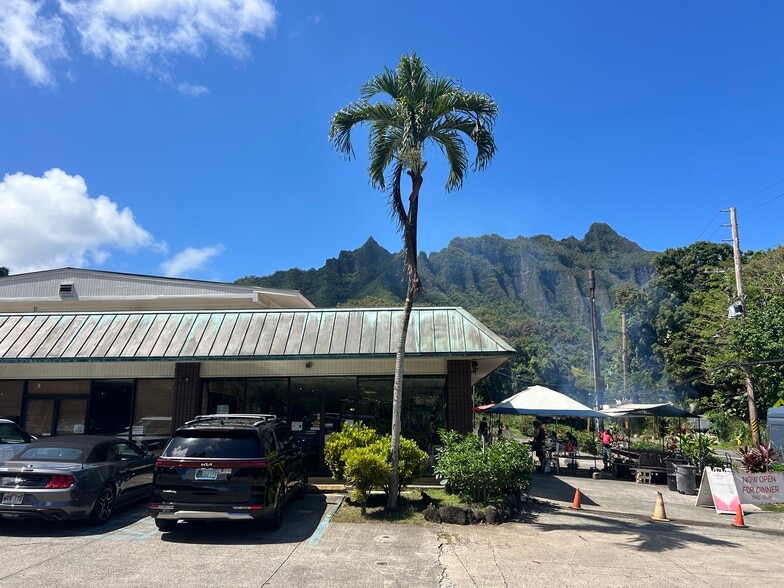 More Photos Of 49-130 Kamehameha Hwy, Kaneohe Freestanding For Lease
