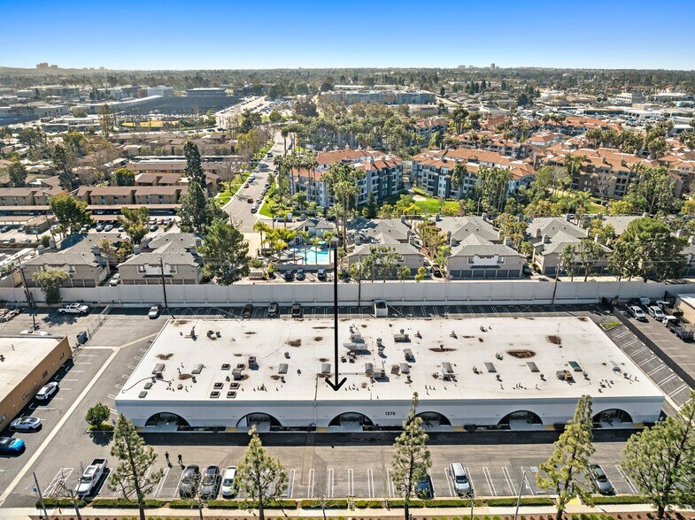 More Photos Of 1375 Logan Ave, Costa Mesa Warehouse For Sale