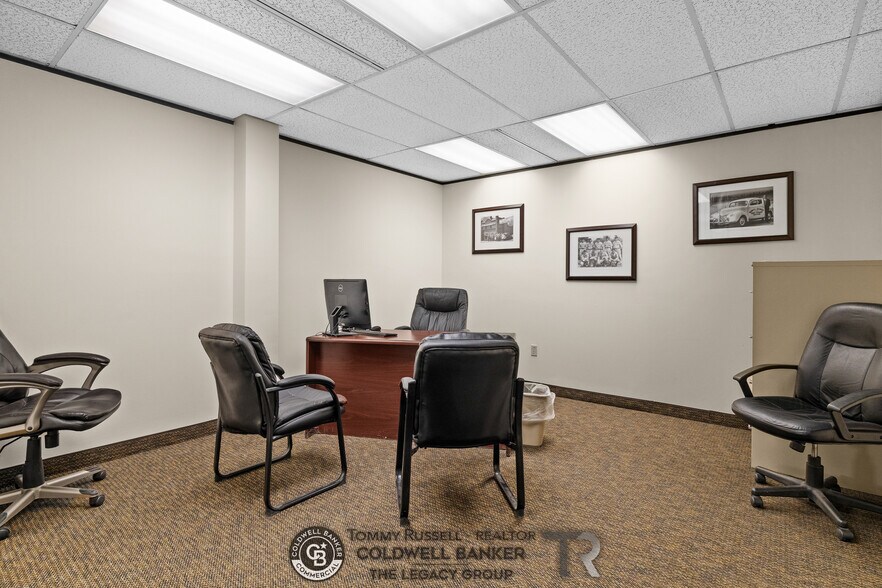 More Photos Of 800 Werner Ct, Casper Office For Sale