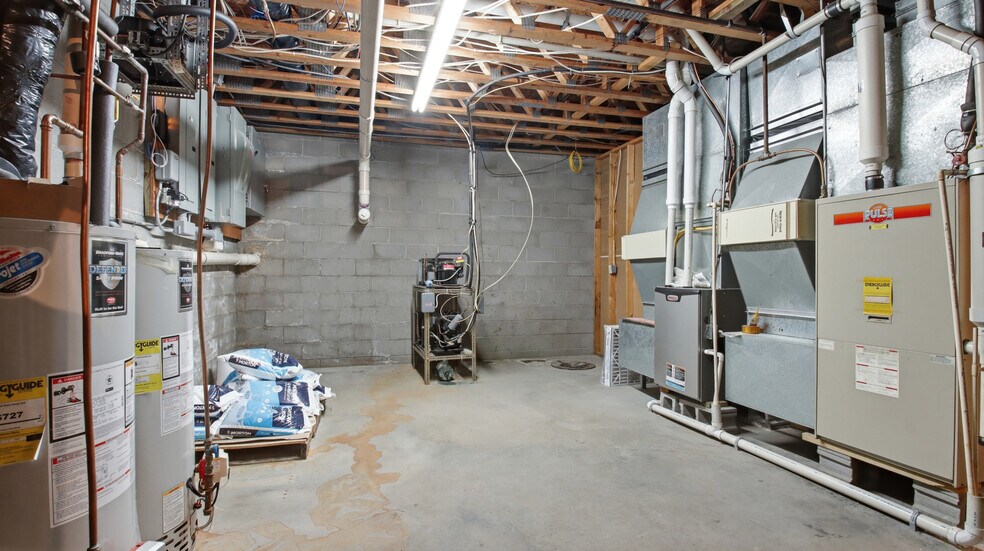 More Photos Of S286 WI-35, Nelson Restaurant For Sale