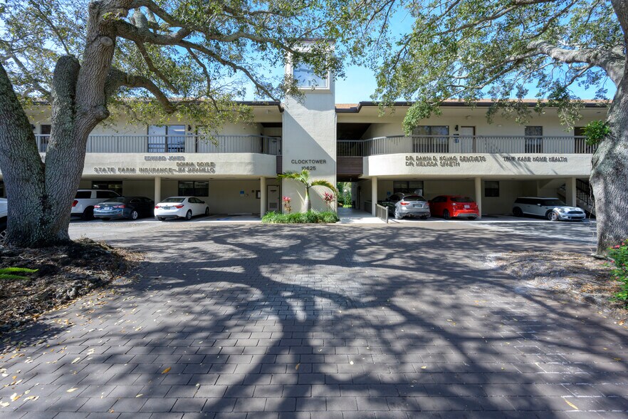 More Photos Of 10625 N Military Trl, Palm Beach Gardens Office For Sale
