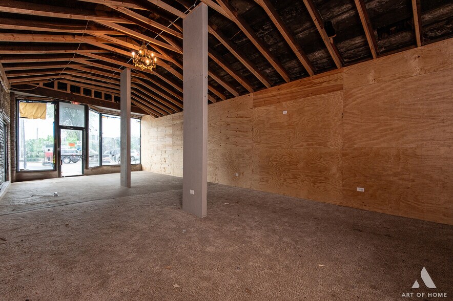 More Photos Of 16-18 E Burlington Ave, La Grange Storefront For Lease