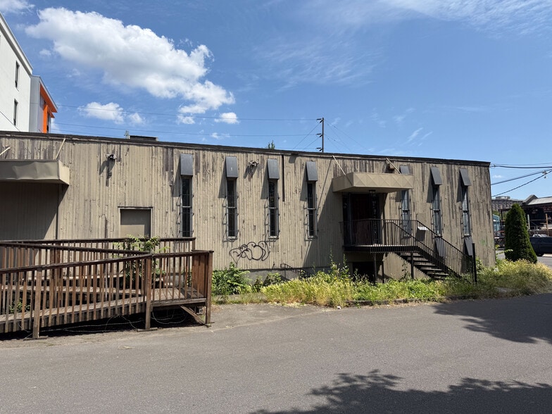 Primary Photo Of 1920-1922 N Vancouver Ave, Portland Loft Creative Space For Sale