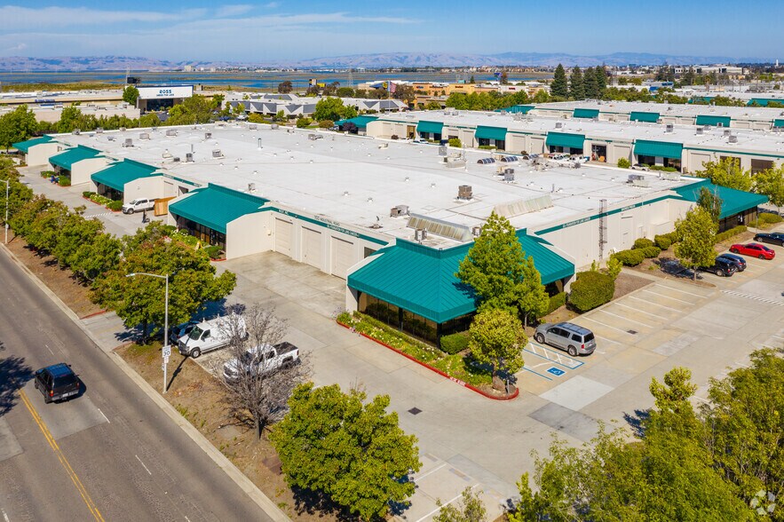 More Photos Of 1100 Industrial Rd, San Carlos Research And Development For Lease