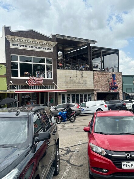 More Photos Of 111 W Hickory St, Denton General Retail For Sale