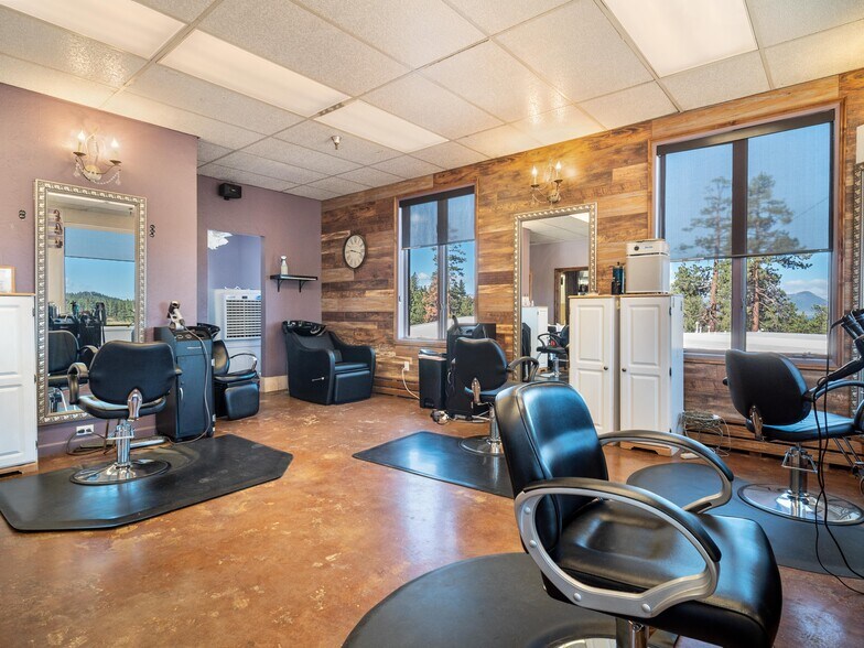 More Photos Of 219 Kingsbury Grade, Stateline Storefront Retail Office For Sale