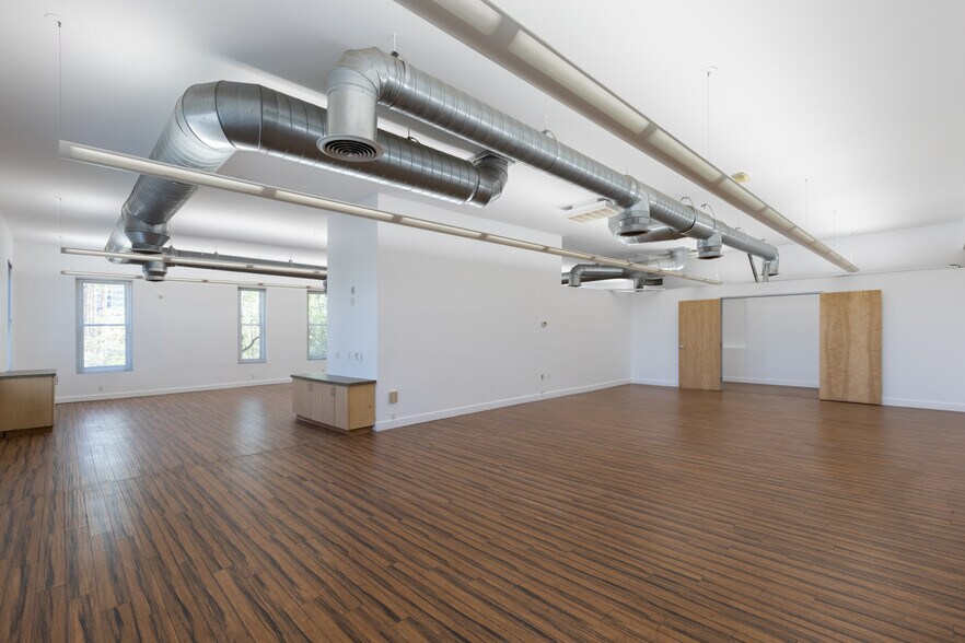 More Photos Of 401 S Mill Ave, Tempe Loft Creative Space For Sale