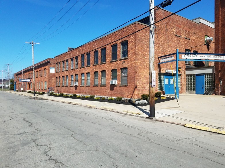 More Photos Of 155-175 Rano St, Buffalo Office For Sale