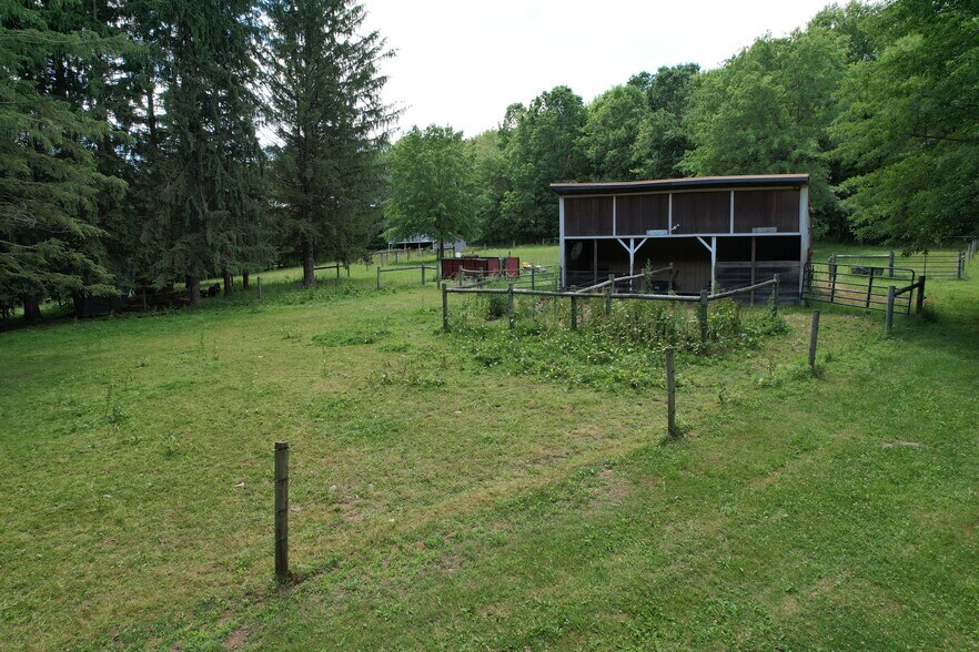 More Photos Of 11811 Gaston Rd, Negley Land For Sale