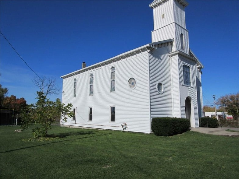 Primary Photo Of 3723 Sweden Walker Rd, Brockport Religious Facility For Sale