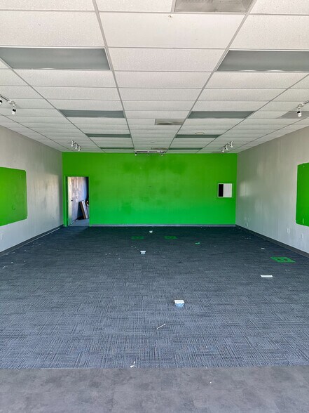More Photos Of 57930-58132 29 Palms Hwy, Yucca Valley Unknown For Lease