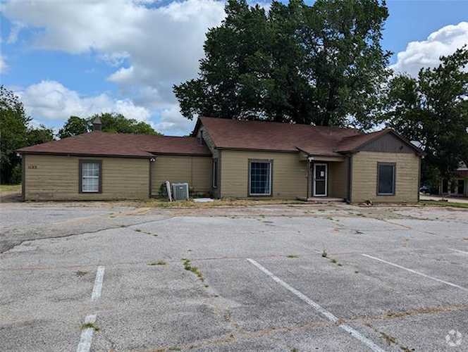 Primary Photo Of 1123 W Abram St, Arlington Office For Lease