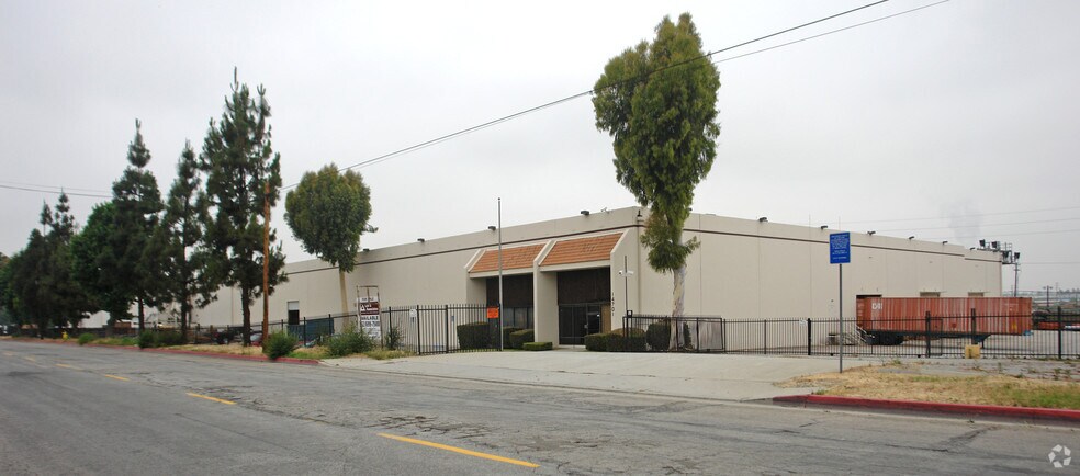 More Photos Of 14625-14701 E Clark Ave, City Of Industry Warehouse For Sale
