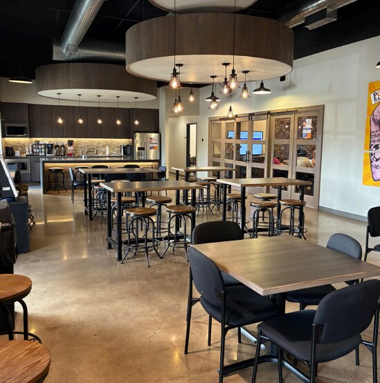 More Photos Of 2425 Dillard St, Grand Prairie Flex For Sale