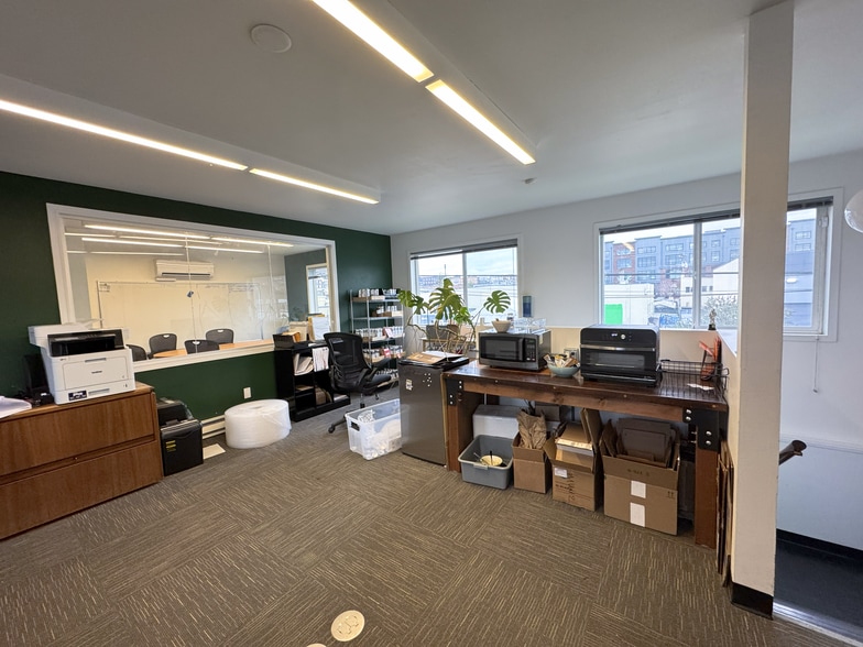 More Photos Of 1123 NW 51st St, Seattle Warehouse For Lease