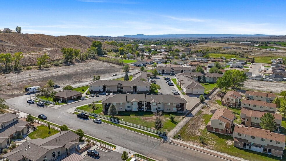 More Photos Of 1680 E 300 S, Price Apartments For Sale