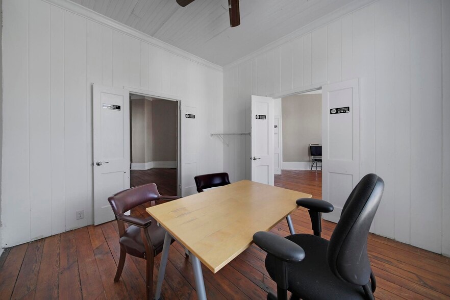 More Photos Of 101 Gadsden St, Chester Storefront Retail Office For Sale