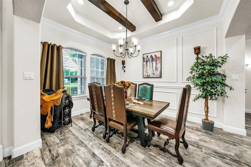 More Photos Of 7839 Blanchard Way, Fort Worth Specialty For Sale