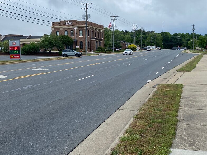 More Photos Of 511 Main St W, Locust Land For Sale