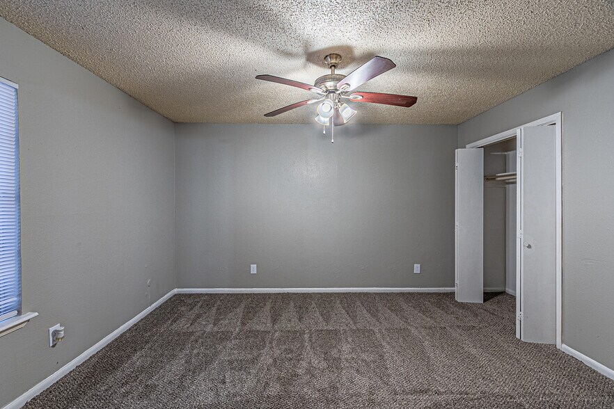 More Photos Of 6625 S Hulen St, Fort Worth Apartments For Sale