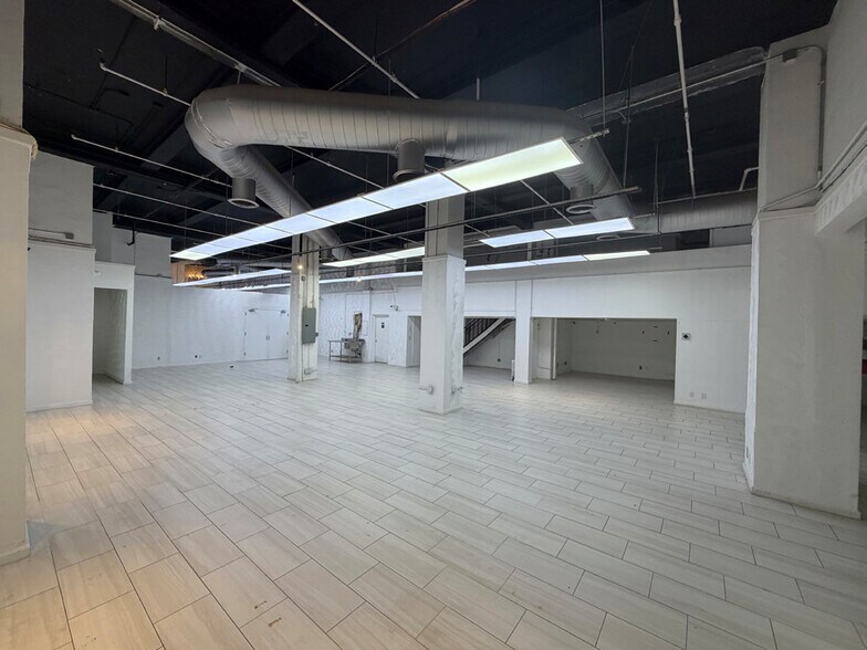 More Photos Of 237 W 37th St, New York Office For Lease