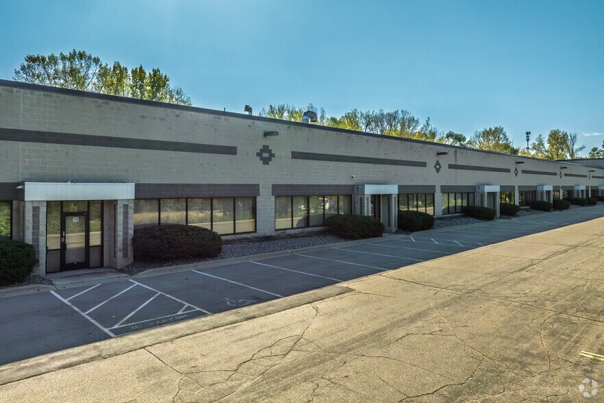 More Photos Of 25 Cliff Rd W, Burnsville Light Manufacturing For Sale