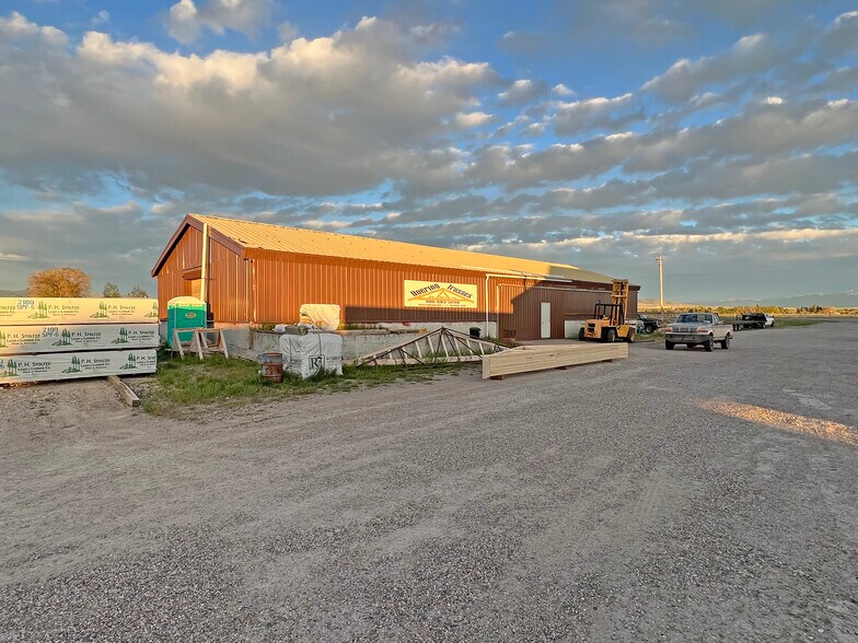 More Photos Of 1025 Webster Ln, Dillon Warehouse For Sale