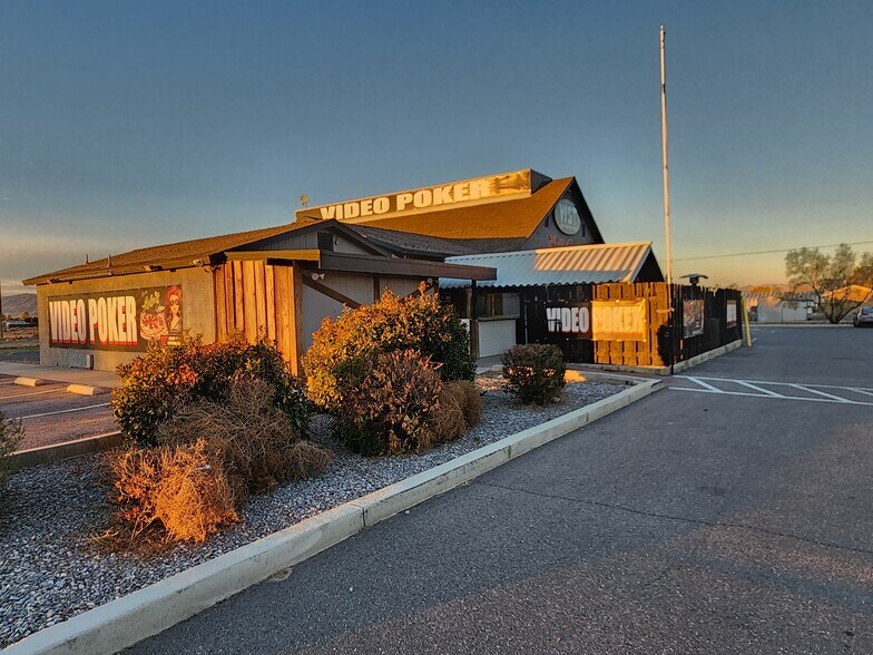 Primary Photo Of 2101 E Gamebird Rd, Pahrump Restaurant For Sale