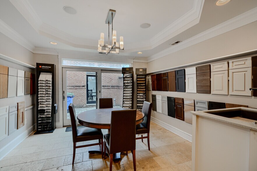 More Photos Of 3211 Eastern Ave, Baltimore Office For Sale