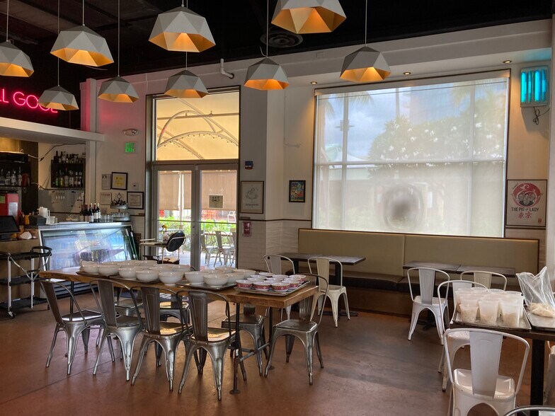 Primary Photo Of 1200 Ala Moana Blvd, Honolulu Restaurant For Lease