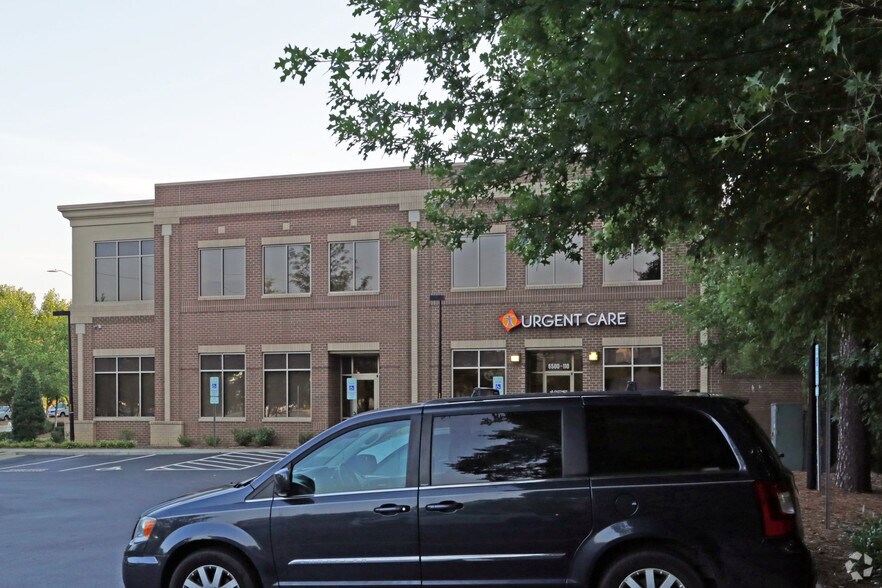 More Photos Of 6500 Creedmoor Rd, Raleigh Office For Lease