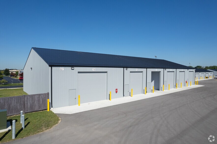 More Photos Of 2550 Tracy Rd, Northwood Light Manufacturing For Lease