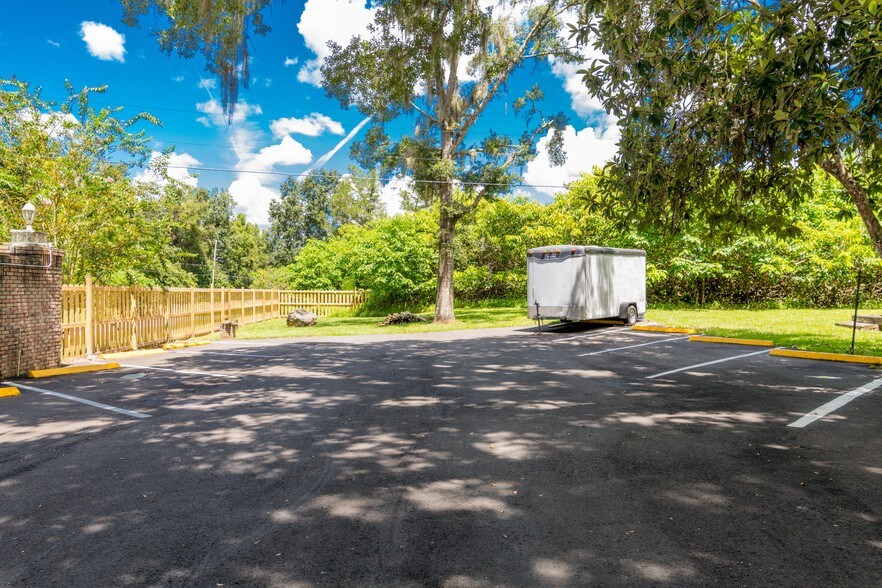 More Photos Of 15458 Snow Memorial Hwy, Brooksville Assisted Living For Sale