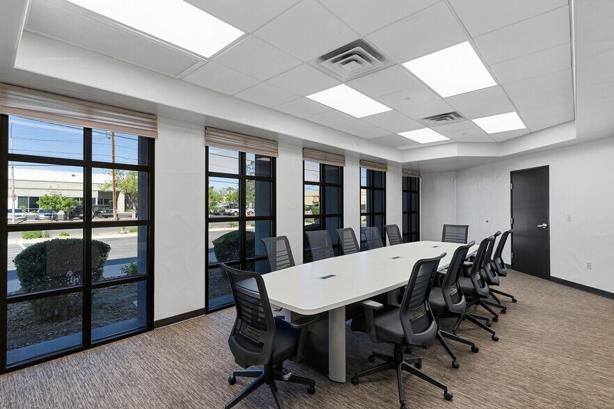 More Photos Of 5670 S Wynn Rd, Las Vegas Research And Development For Lease