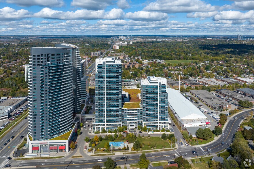 More Photos Of 7181 Yonge St, Markham Apartments For Lease