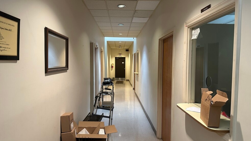 More Photos Of 812 S Main St, Cedartown Healthcare For Sale