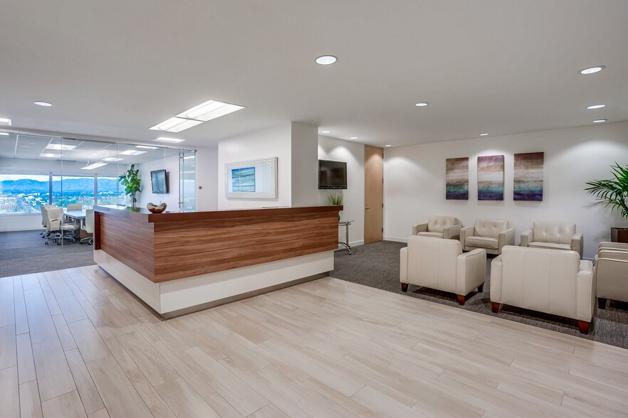 More Photos Of 15303 Ventura Blvd, Sherman Oaks Office For Lease
