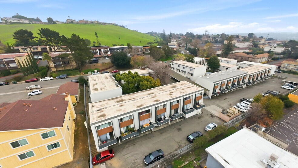 More Photos Of 123 Kathy Ellen Dr, Vallejo Apartments For Sale