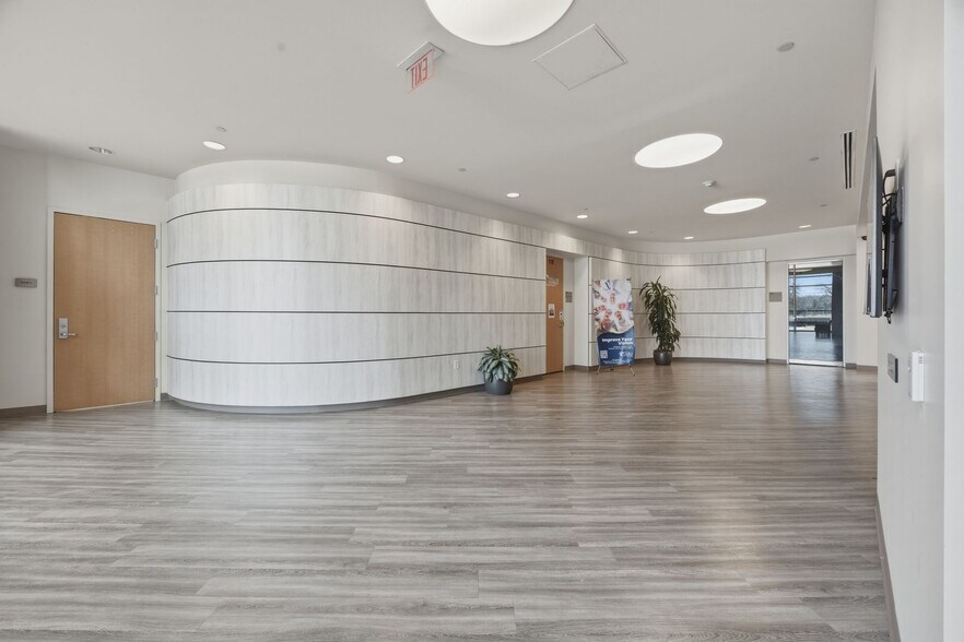 More Photos Of 8080 State Highway 121, McKinney Medical For Lease