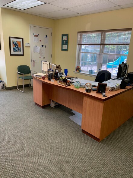 More Photos Of 3071 Bordentown Ave, Parlin Schools For Sale