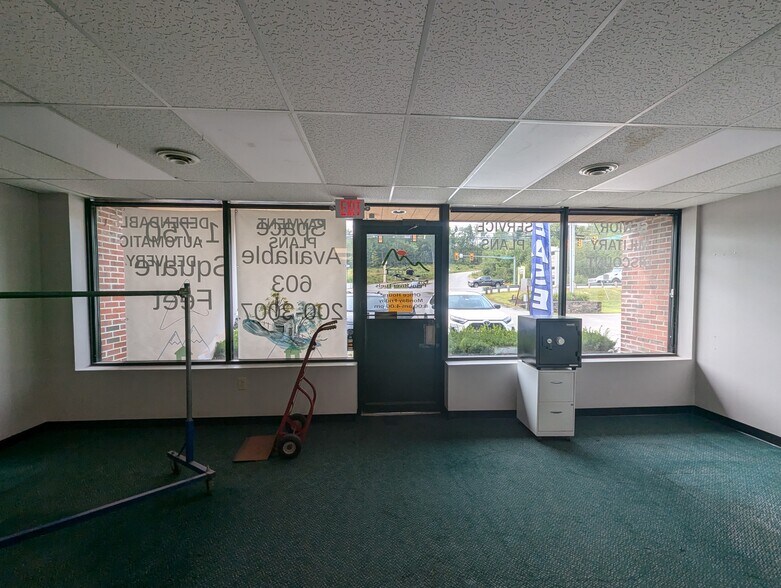 More Photos Of 612 Tenney Mountain Hwy, Plymouth Storefront For Lease
