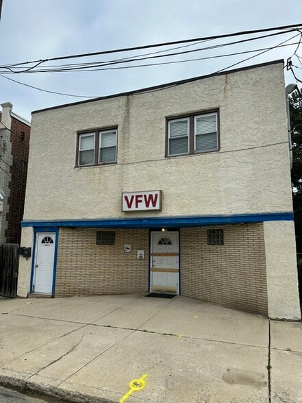 Primary Photo Of 1015 Saville Ave, Crum Lynne Storefront Retail Residential For Sale
